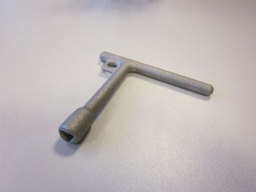 Llave triangular