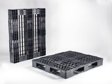 Palet 1200x1000x150 mm piso c patines perforado PO reciclado negro