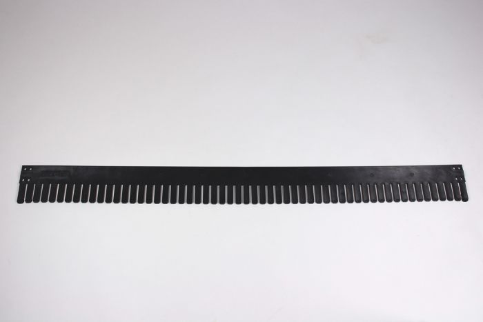 Banda separadora tipo peine 100x5x1150 mm ranura 20 mm negro