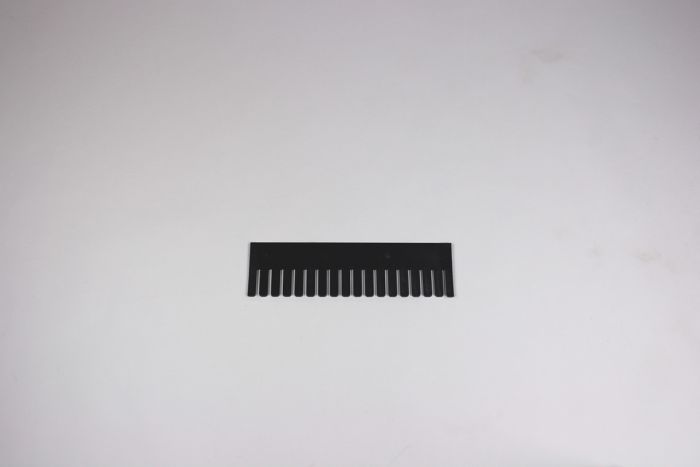 Separador tipo peine 355x100x5 mm negro