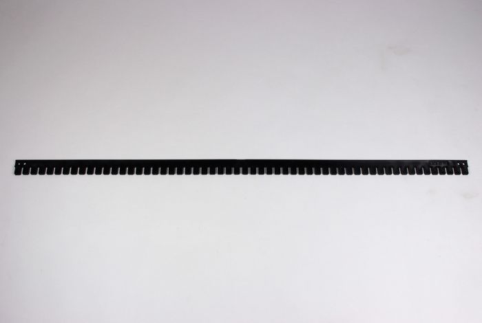 Banda separadora tipo peine 1150x40x5 mm negra