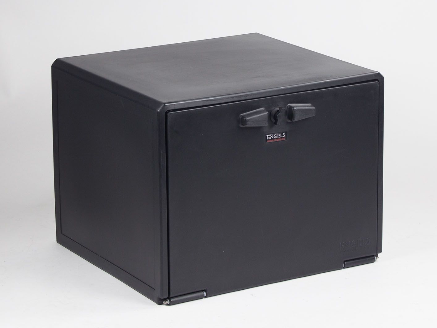 cajas isolantes para motos - cajas isotérmicas y isolantes - cajas para  transporte y almacenamiento - cajas, palés y cajas-palés - productos -  ENGELS